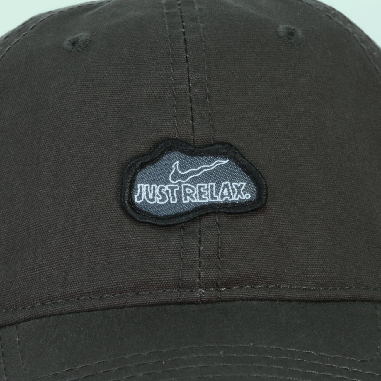 Clearance wild solid color relaxation embroidery baseball hat Lsien outdoor sports tourism sunscreen sunscreen hats men and women