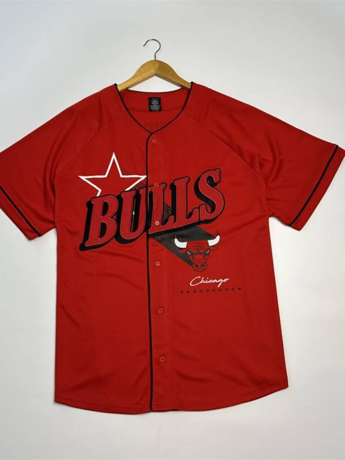 No 230 catties, don't order American basketball red baseball cardigan English embroidery large size loose and half -sleeved