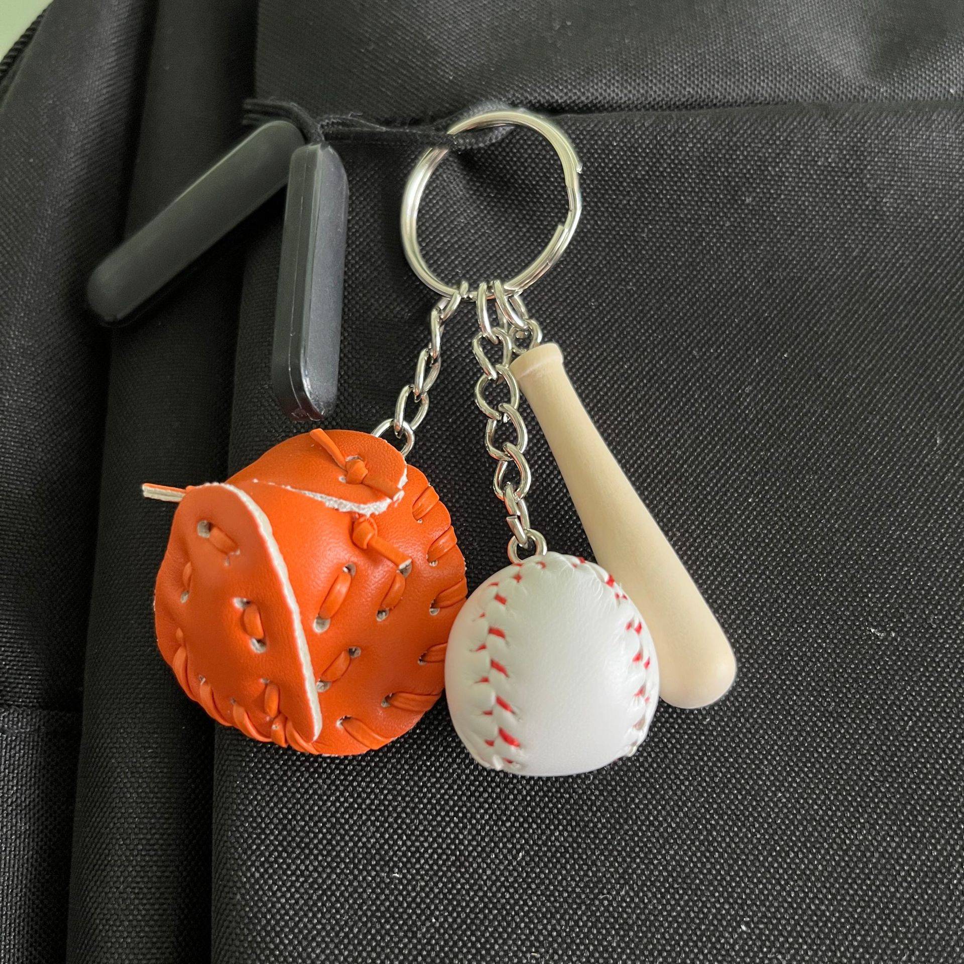Three -in -one 2cm white ball orange yellow