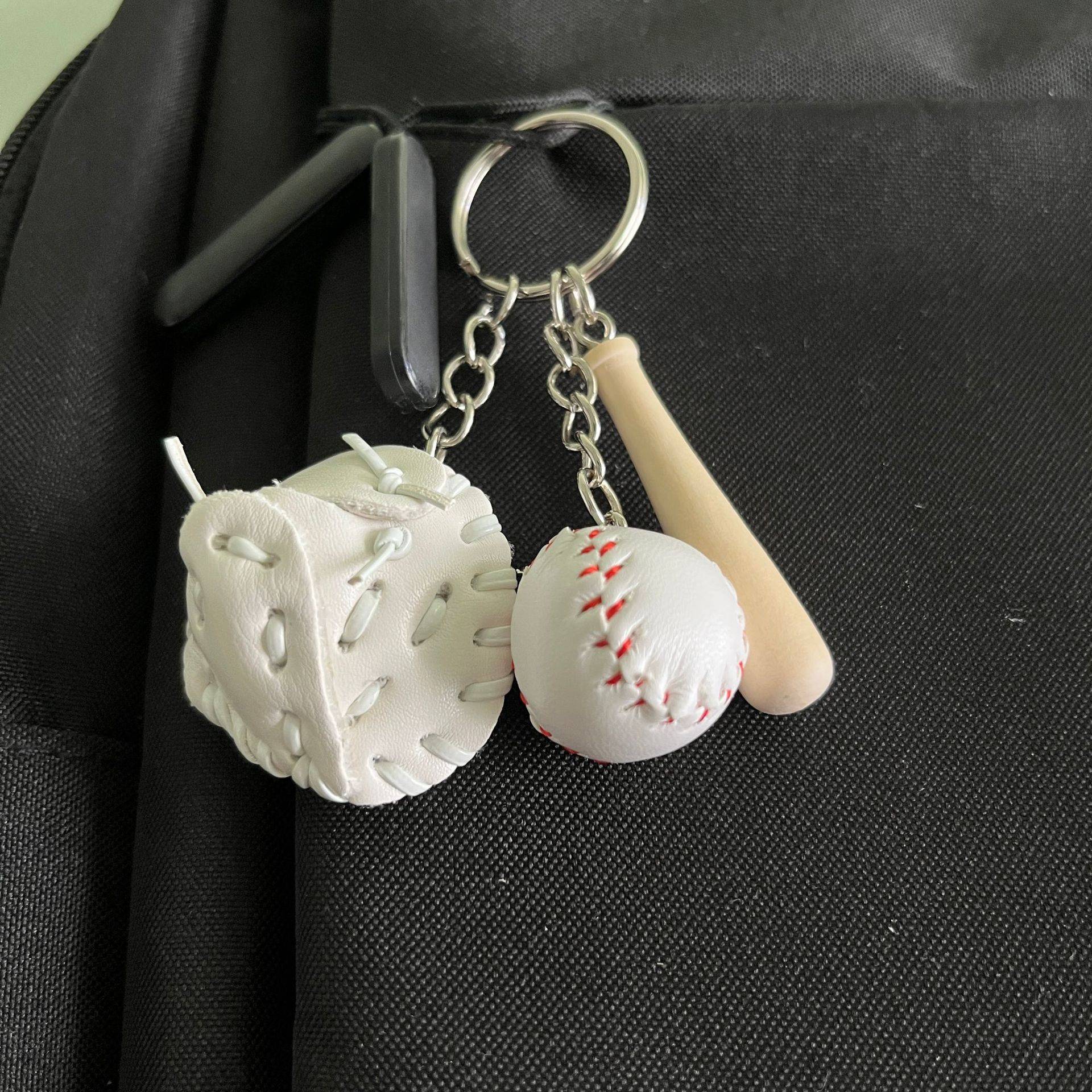 Three -in -one 2cm small white ball white white