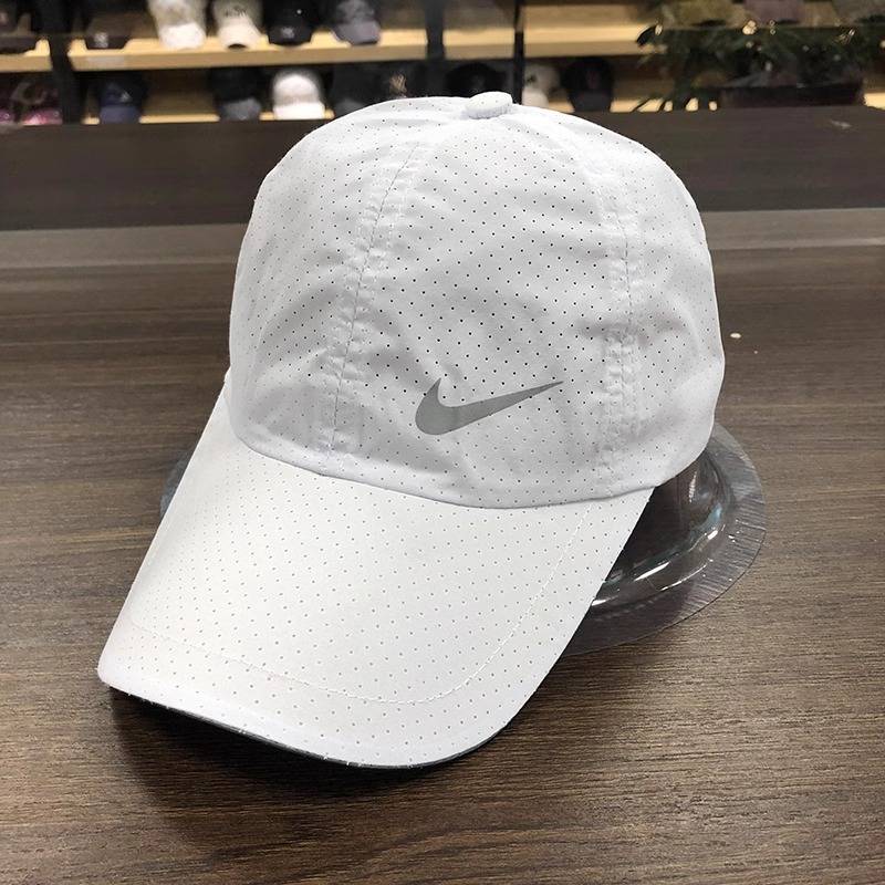 Nk mesh eyes small hook white