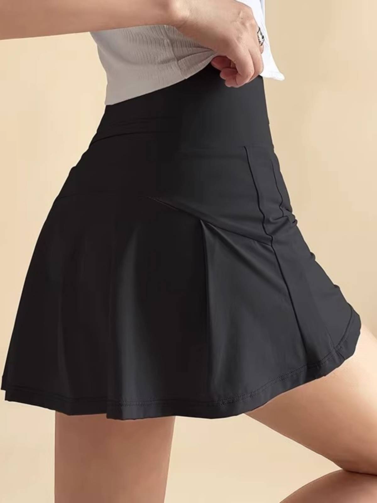 Skinny running shorts for the summer