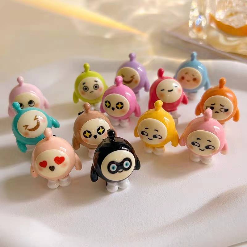 Eggs party with a colored key button and an egg girl's backpack set for the girl's cutie egg
