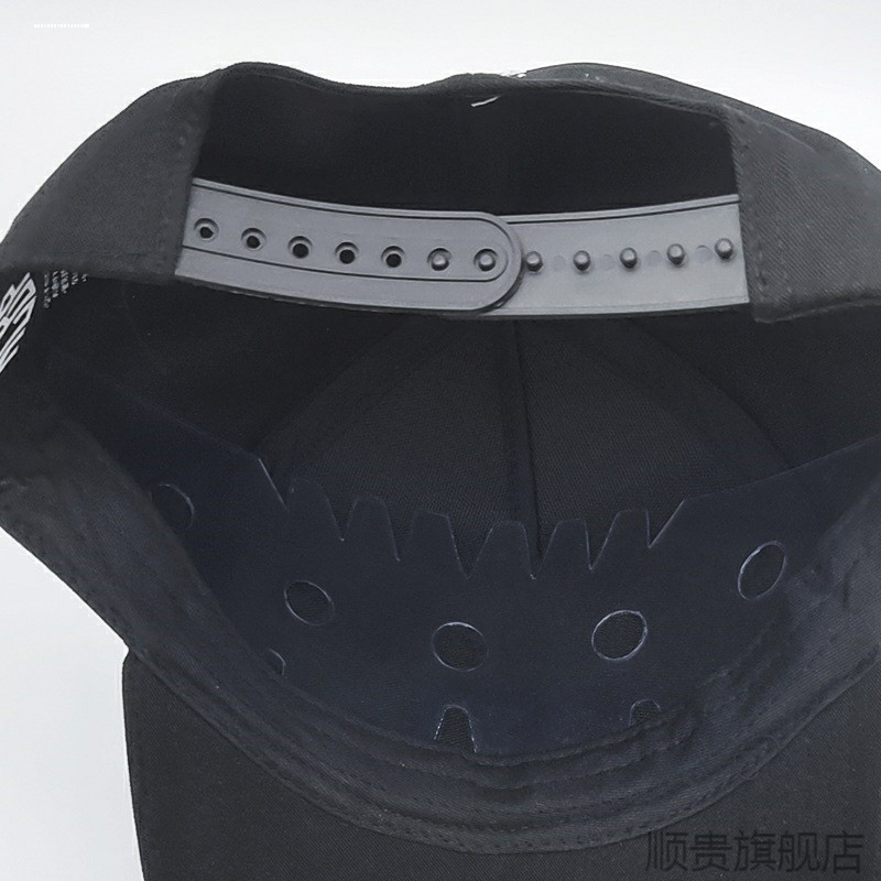 Hat set internal support baseball dripping soft top caps internal brackets wearing plastic peaked cap hat