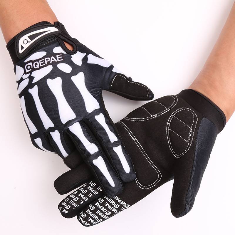 Black and white-xl code