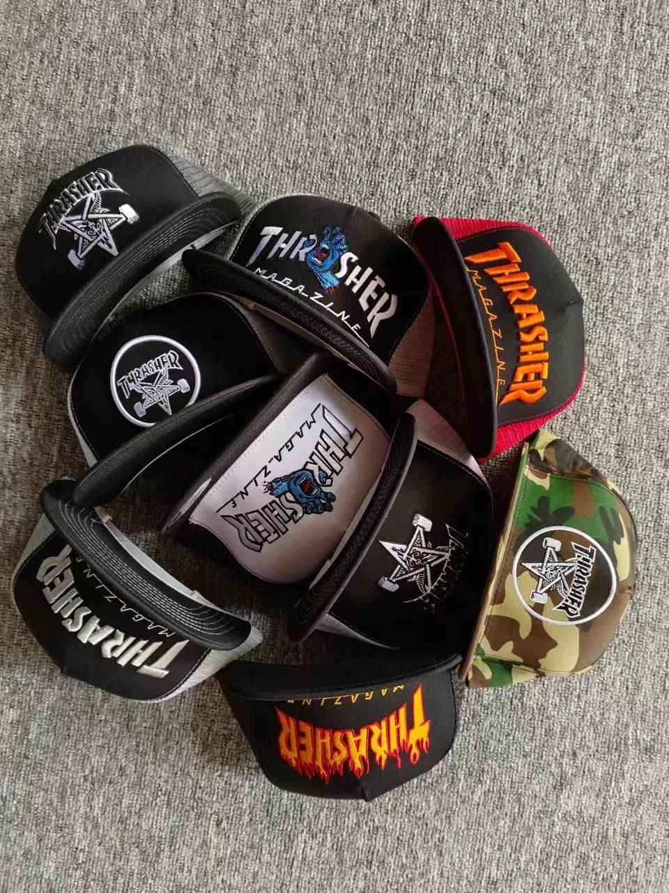 Street skateboards, baseball caps, Logo. Fire embroidery