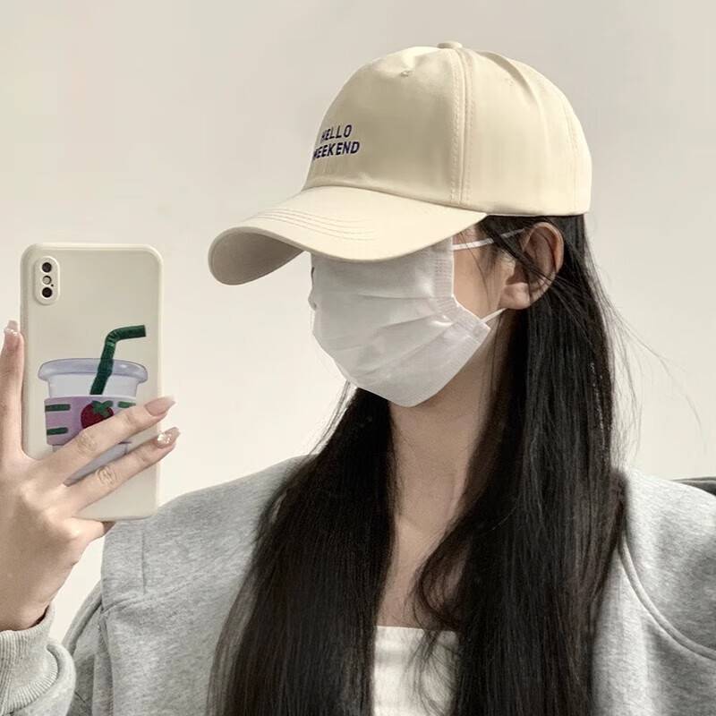 The new duck tongue cap girl with a small head in the middle of the summer, with the male letter of a broad baseball cap with sunshields