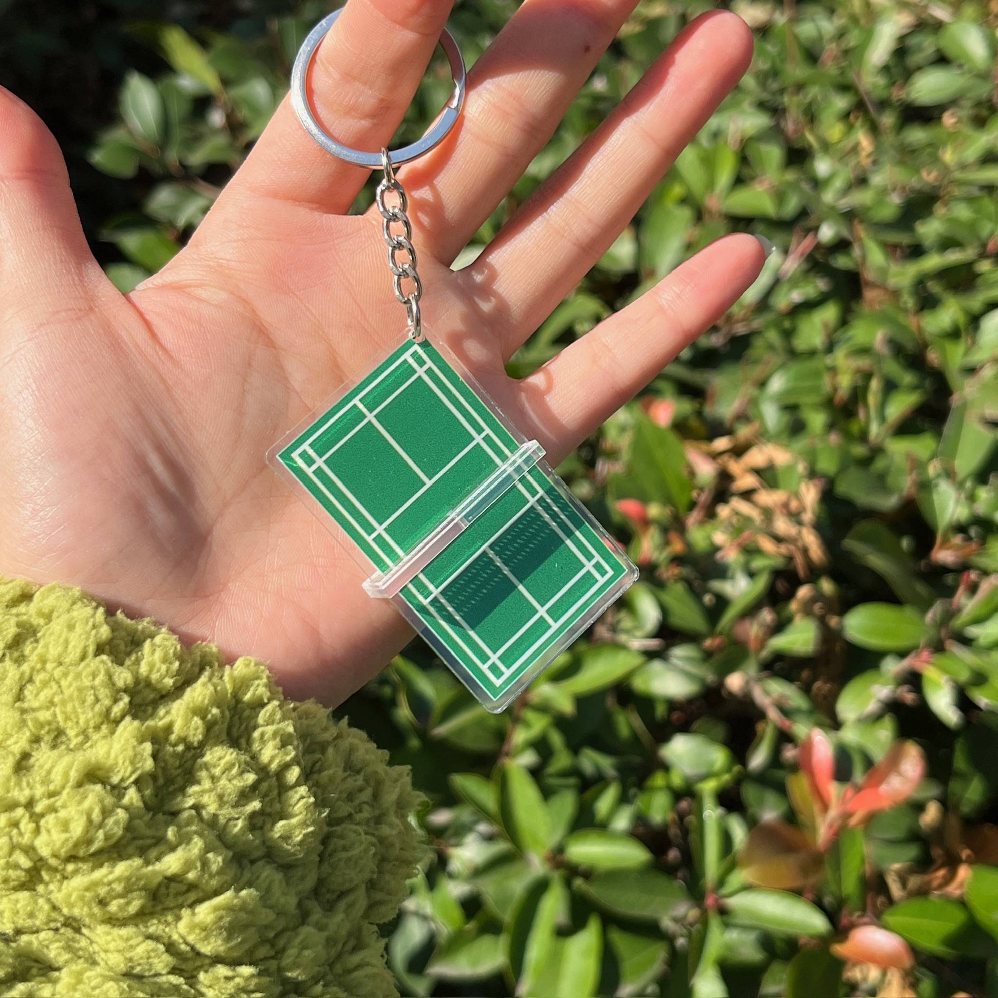 Three -dimensional badminton stadium keychain