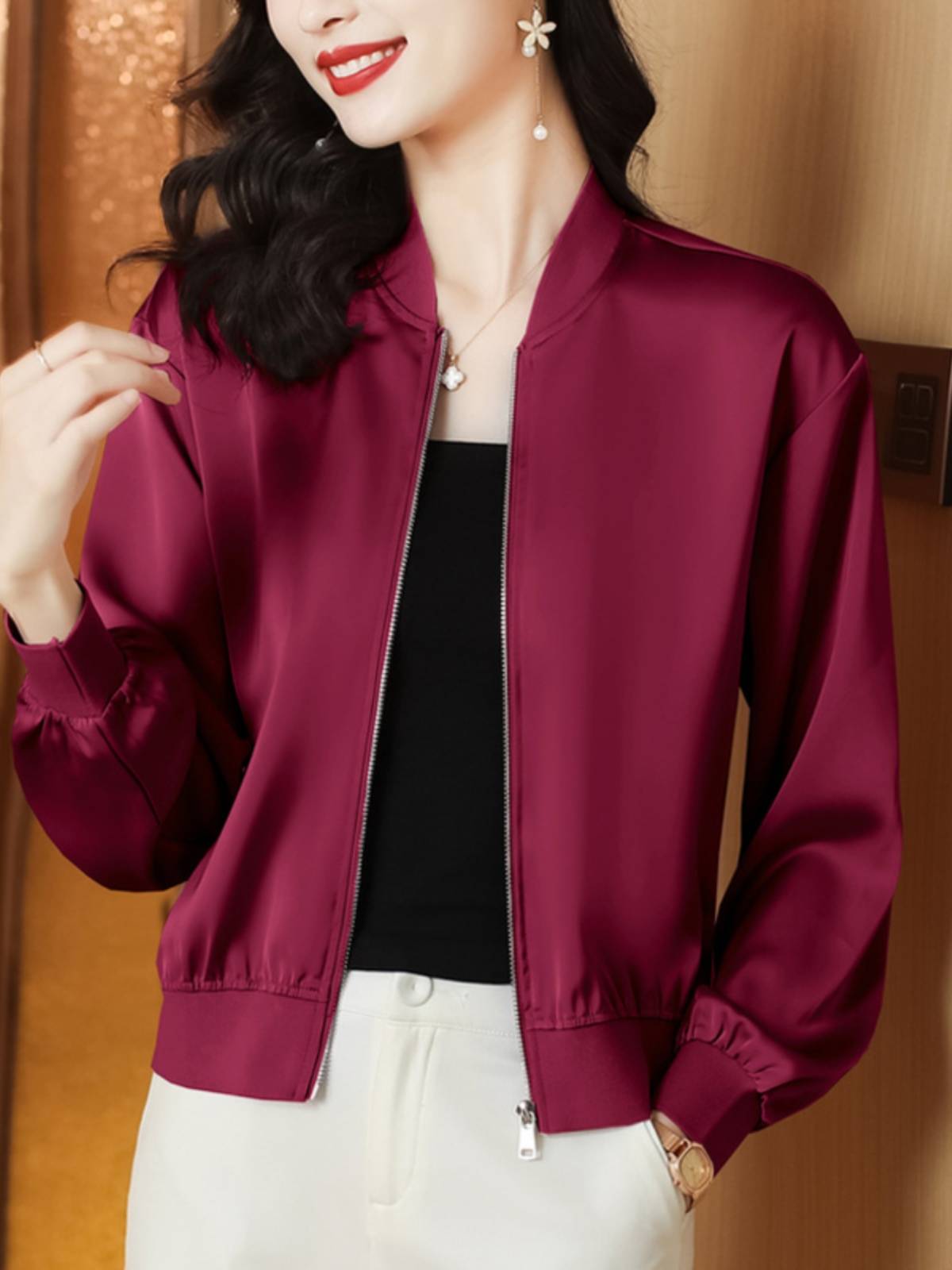 Baseball short jacket female spring and autumn new model 2024 Madam temperament, age reduction mother slimming lean jacket top