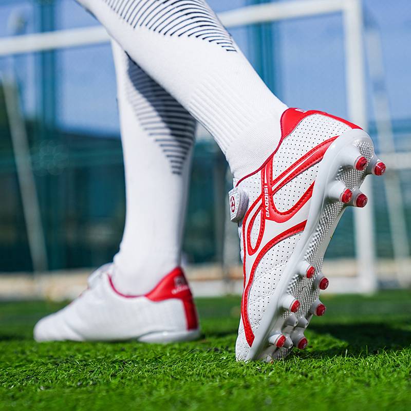 Baseball shoes men and women nails Japanese professional children and adolescent rubber bottoming school team training special competition shoes