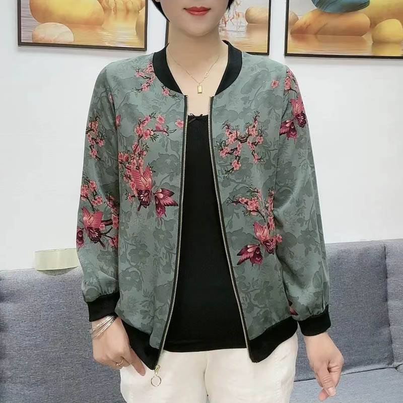 High-quality silk silk silk baseball jacket for a new 2023 summer mom with a light sunscreen