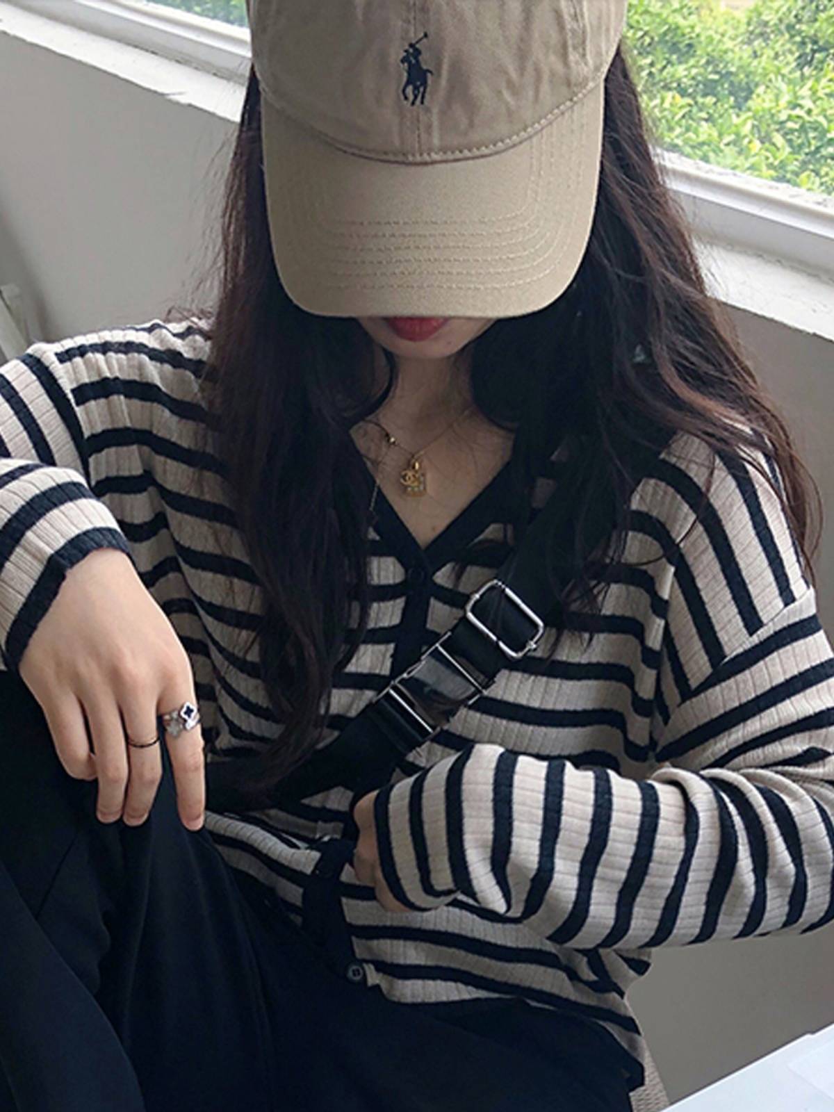 bulingpink Return to the hot sale of two bags U soft top face showed face small classic embroidered baseball hat couple