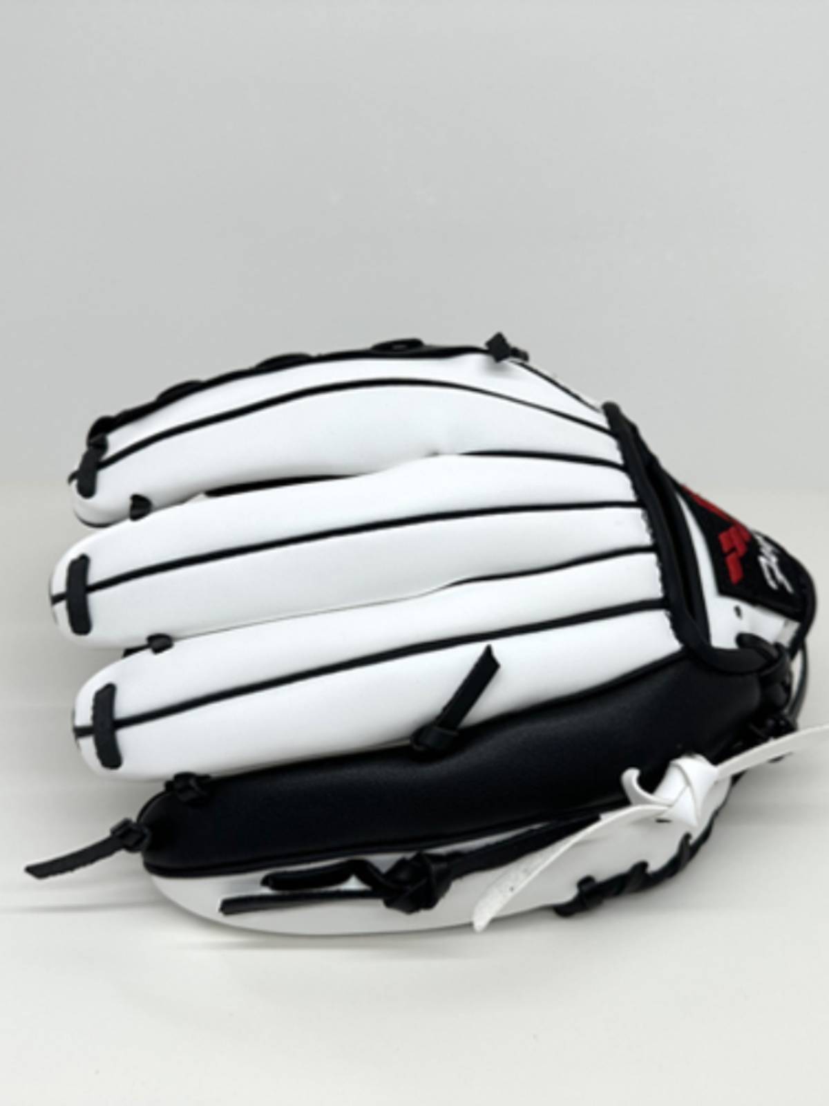 Baseball gloves soft professional softball baseball competition young adult glove genuine