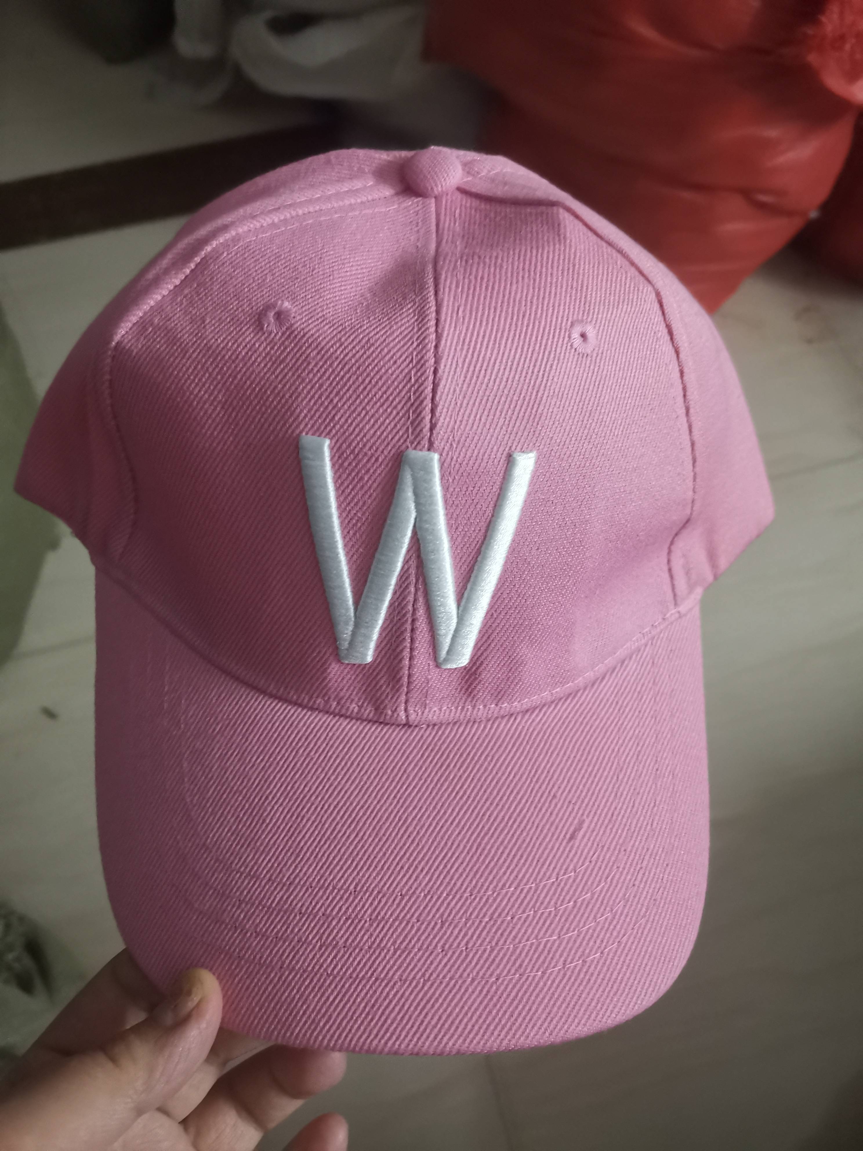 W pink sun hat