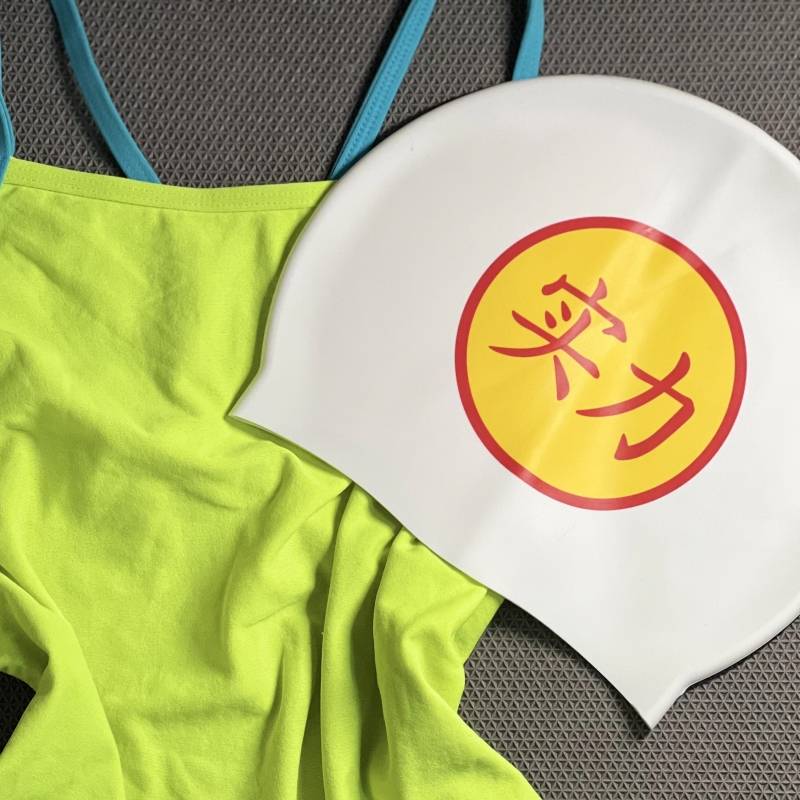 Power swimming hat