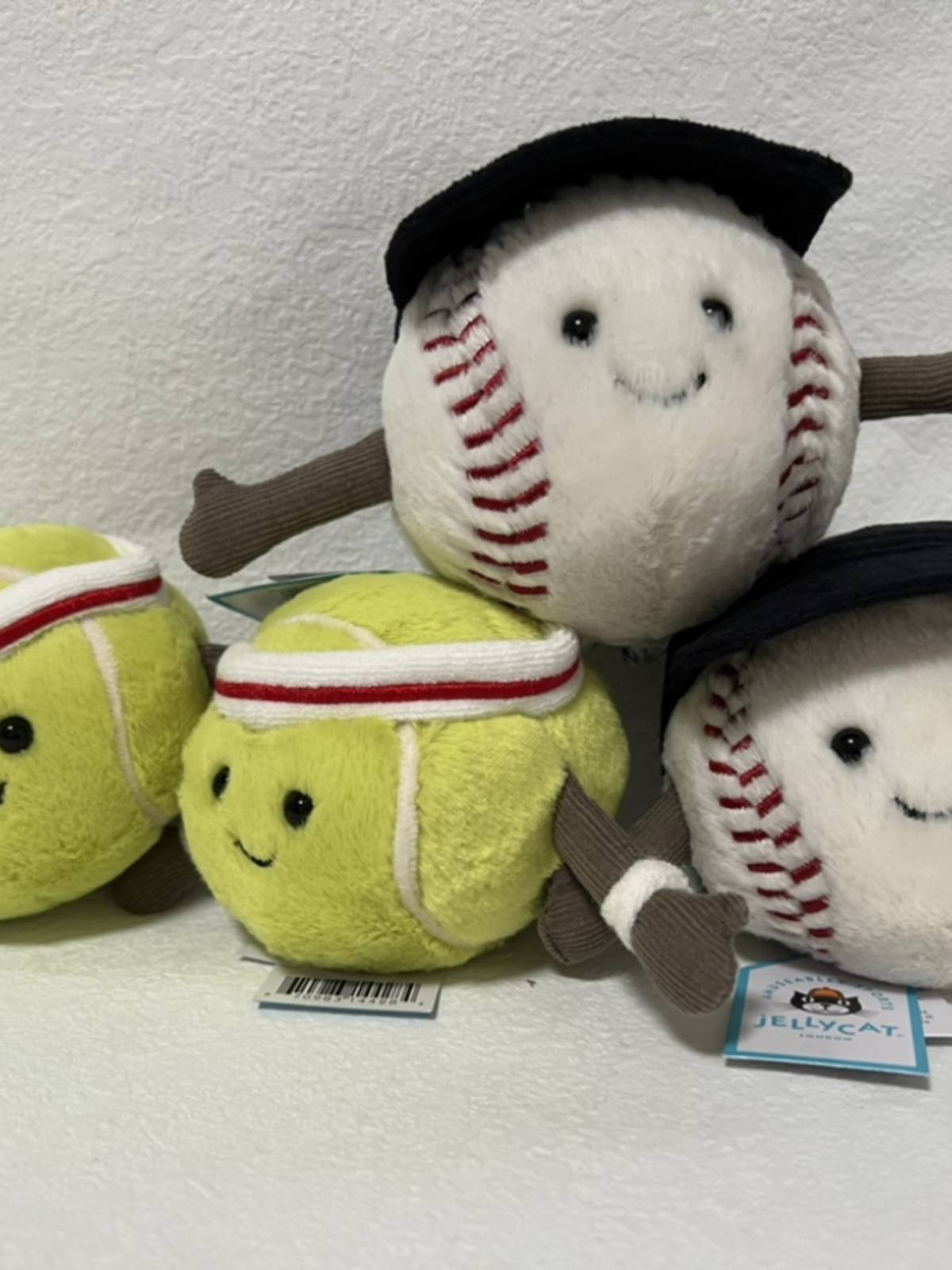 New spot in British genuine Jellycat fun tennis/baseball plush toy Tennis Ball
