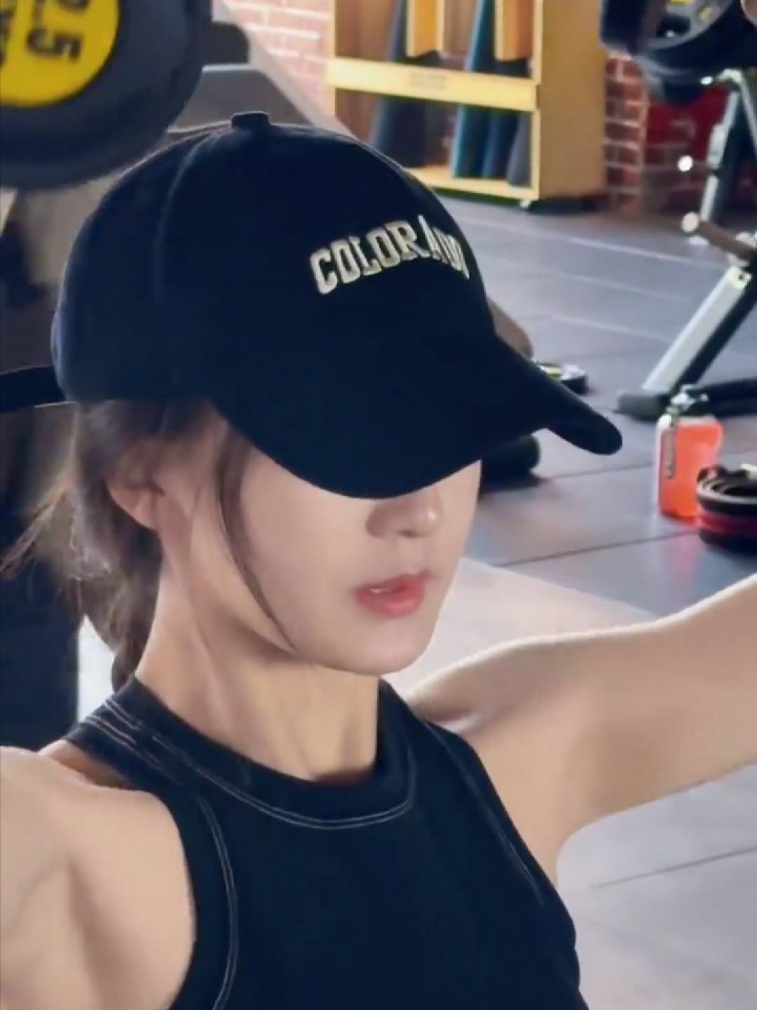 Big head enclosure baseball hat female summer Korean version Korean version of sports fitness running increases the deepening of the peaked hat sunscreen