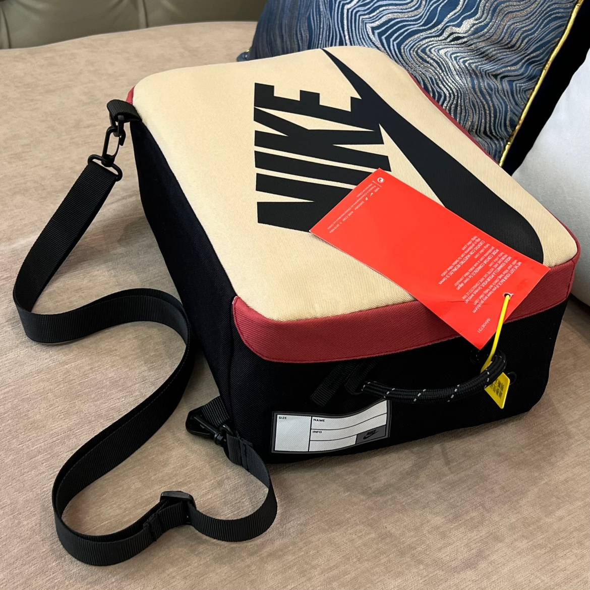 Yellow -black crossbody model
