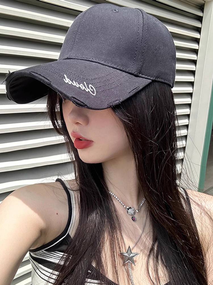 The black hard-on duck cap girl with the lettered baseball cap male embroidered to protect the sun 2024