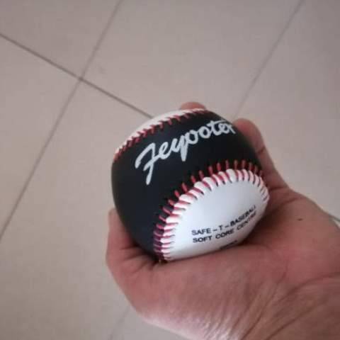 Soft and hard personalization of the softball designated new tennis professional decoration maple sugar baseball moisturizing material storage