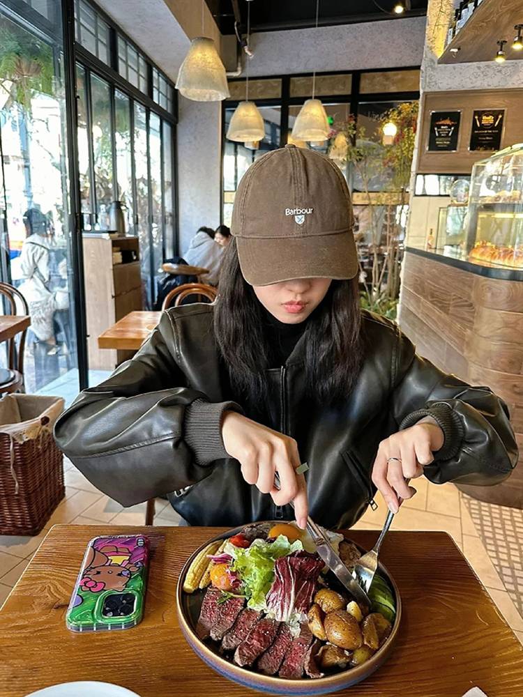 Hat girl summer peaked cap soft top sports versatile olive color curve baseball cap Male couple in the same model