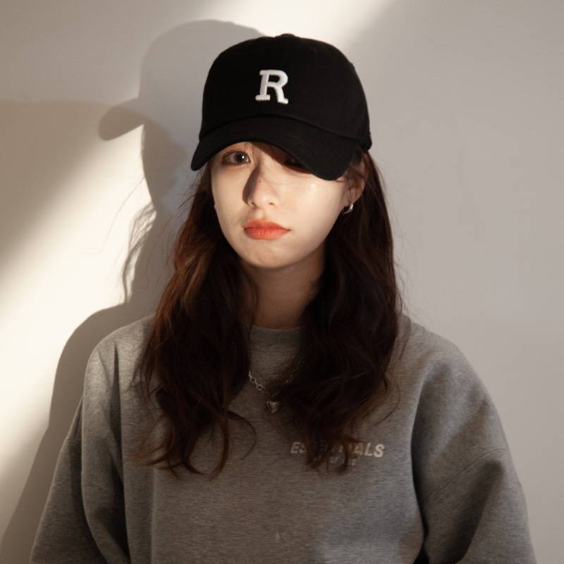 2024 new American big head enclosure duck tongue hat shows face faces, female outdoor sunscreen sunscreen sports baseball cap
