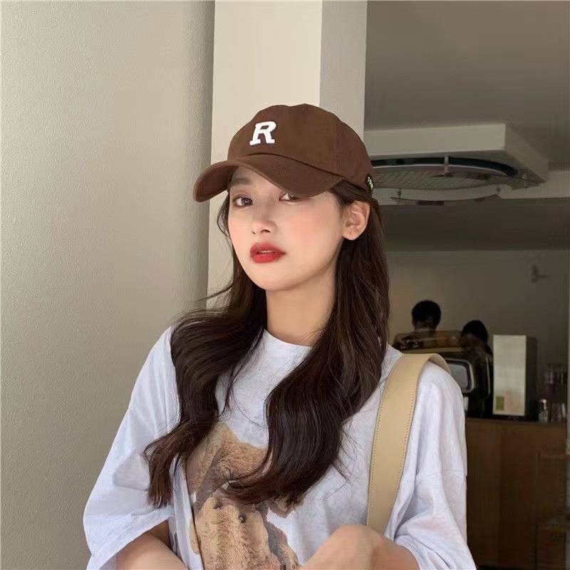 2024 new American big head enclosure duck tongue hat shows face faces, female outdoor sunscreen sunscreen sports baseball cap