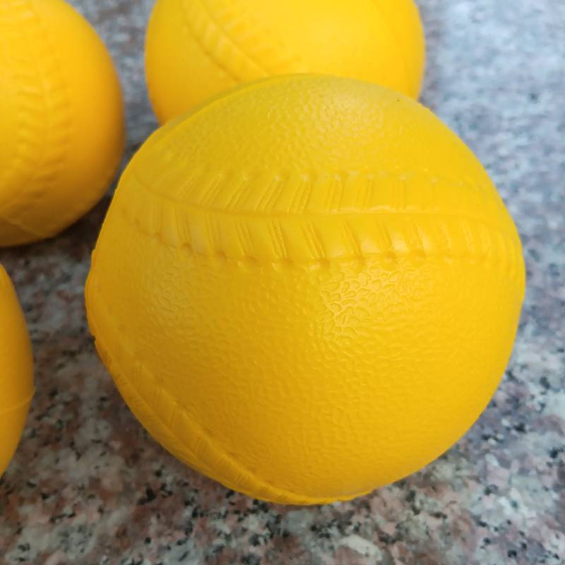 the soft baseball soft gel ball for grinding 115g softball sports outside of the stadium is customised