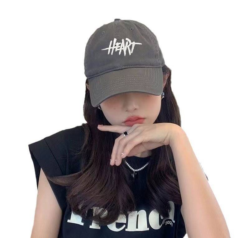 2024 Summer baseball hats Female spring embroidery trend versic alphabetics showed face little tongue hat summer shading