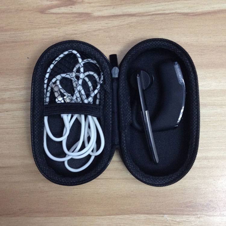 Wireless Bluetooth headset storage bag hanging ear -linked Bluetooth sound control headset bag elliptical anti -shock -resistant headset headset box