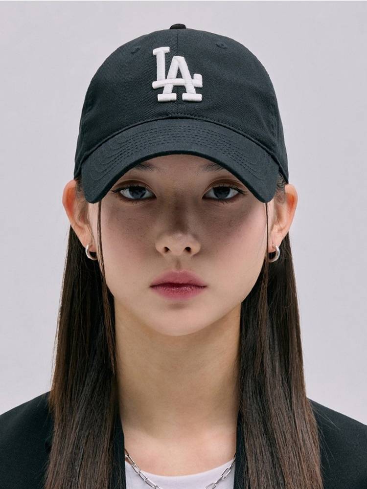KOREA'S FASHION MLB HAT SOFT-TOP NY BASEBALL HAT SHOW-FOOT-FOOT-FOOT-FOOT-FOOT-LA DUCK-TOP CP77