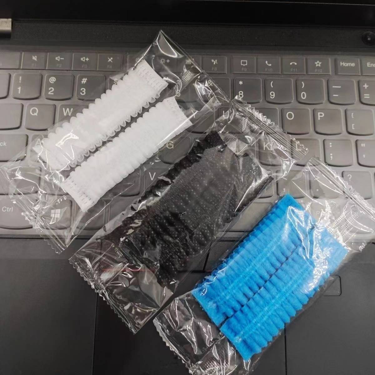 1,000 black (transparent independent models)