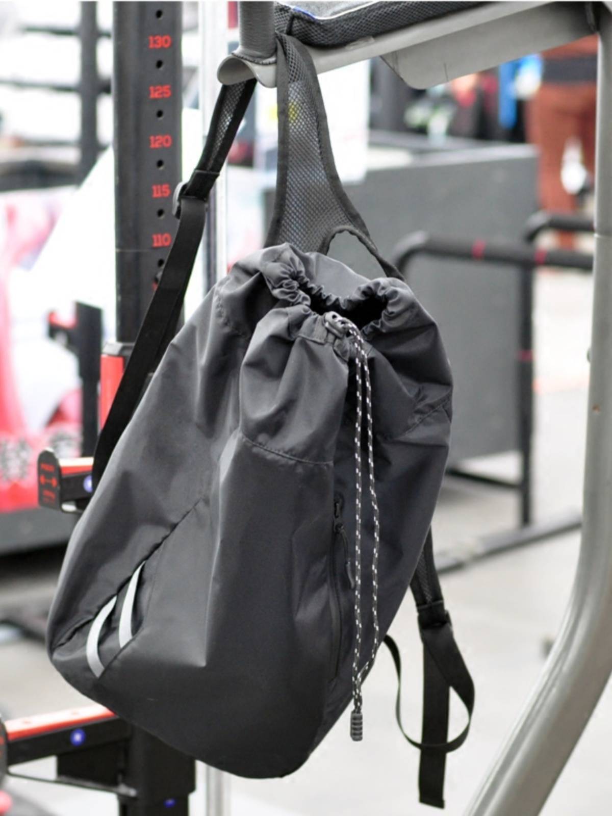 A sports bucket bag and a two-shoulder gym bag and a football bag and a rope bag and a badminton bag to swim