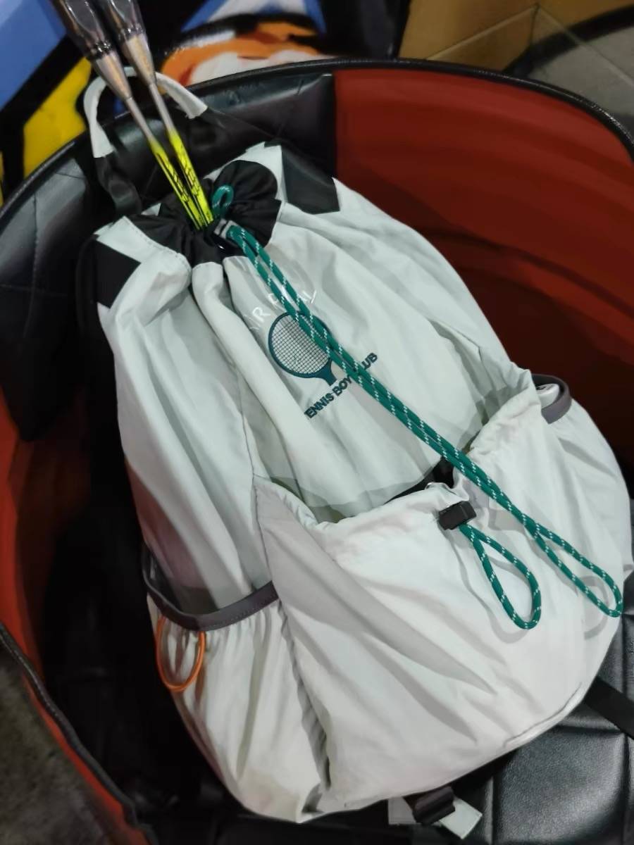 2024 new Korean version of rawr backpack travel climbing backpack badminton bag men's and female tennis bag couple