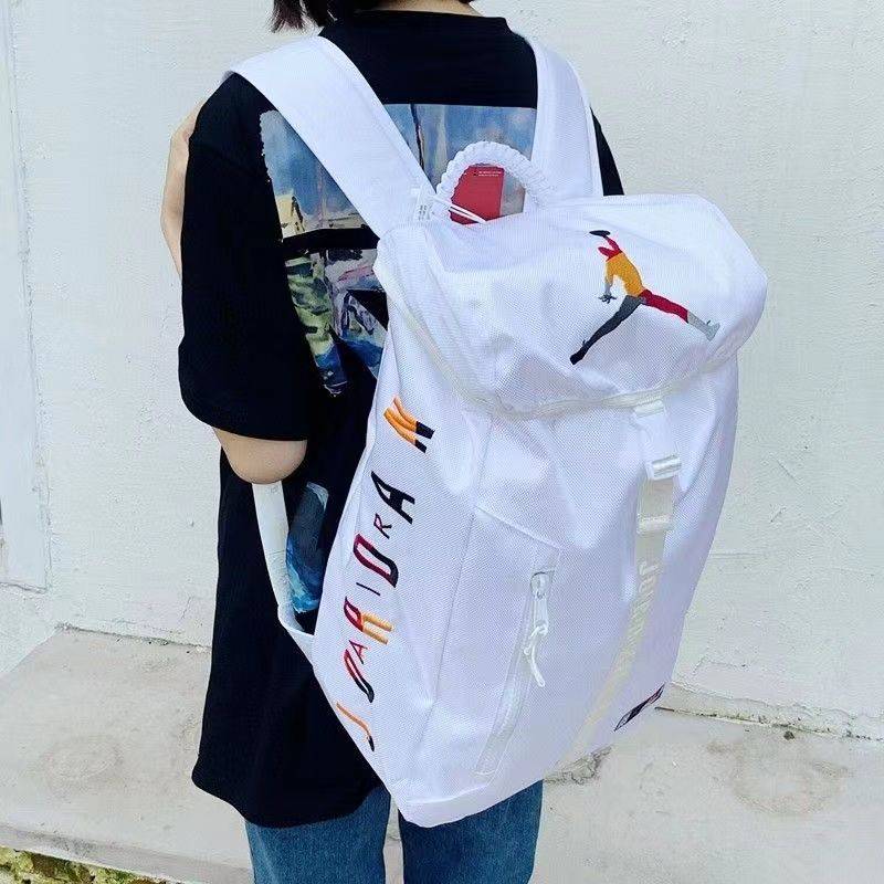 Flyers double-shouldered large-capacity basketball packs, sports packs, student backpacks, junior high school bag