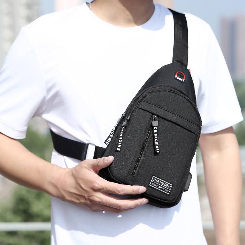 Chest bag men's backpack 2024 new nylon canvas bags leisure sports travel chest bag shoulder mesengers bag