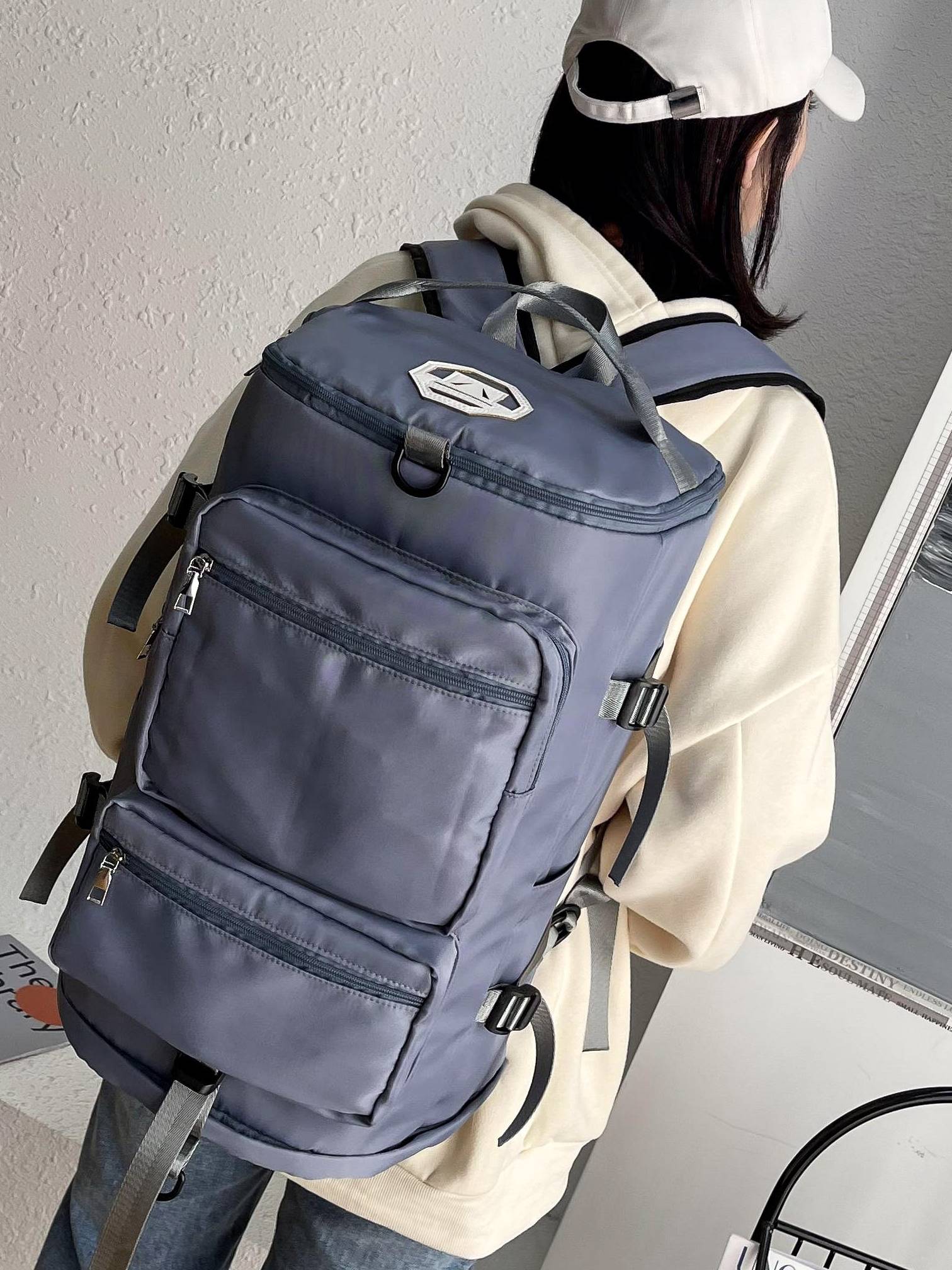 Large -capsule travel bag female super large men's backpack baggage bag basketball training package dry wet separation fitness bag