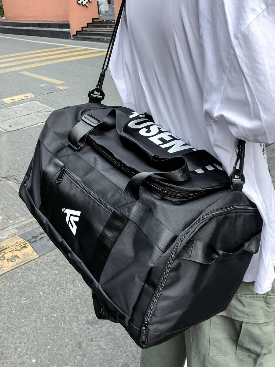 Ski backpack Men's backpack Large -capacity Topper Luggage Pack Women's Wrong Skating Basketball Training Fitness Bags