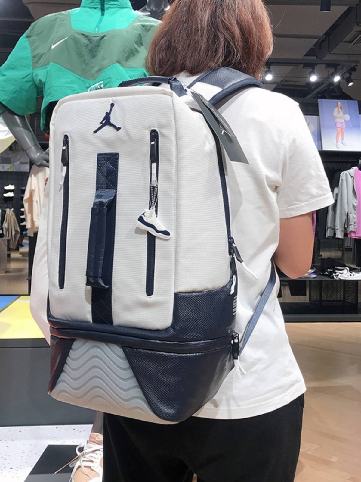 Nike Nike Jordan casual AJ11 sports basketball backpack student schoolbag men and women 9b1971-wu4