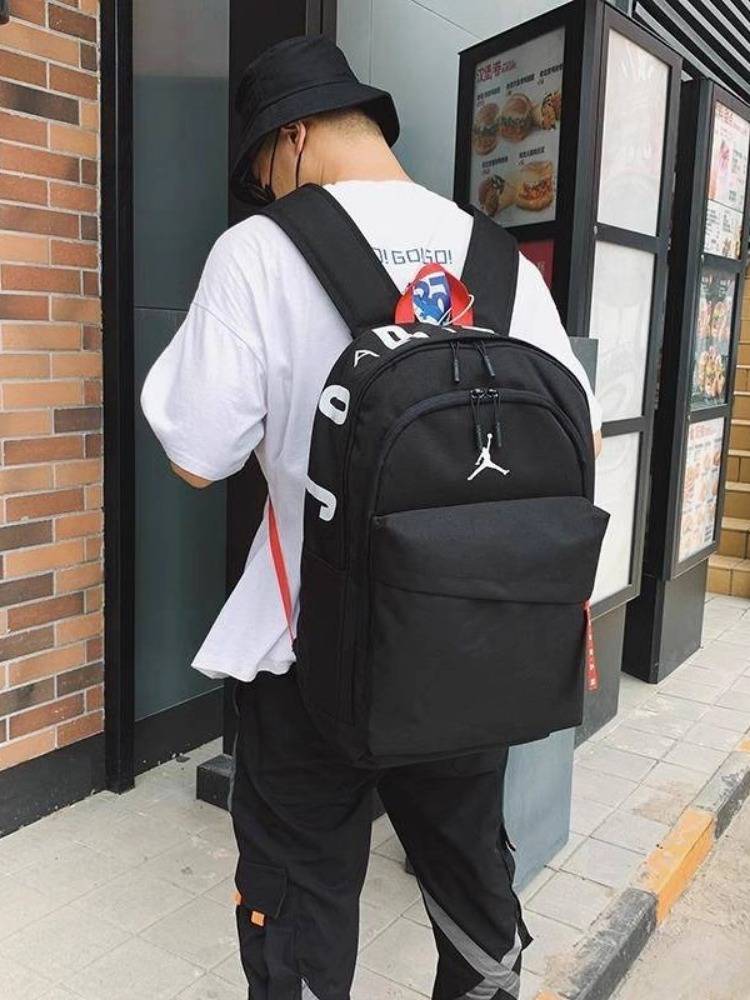 Large -capacity on a shoulder bag Campus Student School Bag Female Outdoor Trends Travel Bag Men's Beautiful Sports Computer Basketback