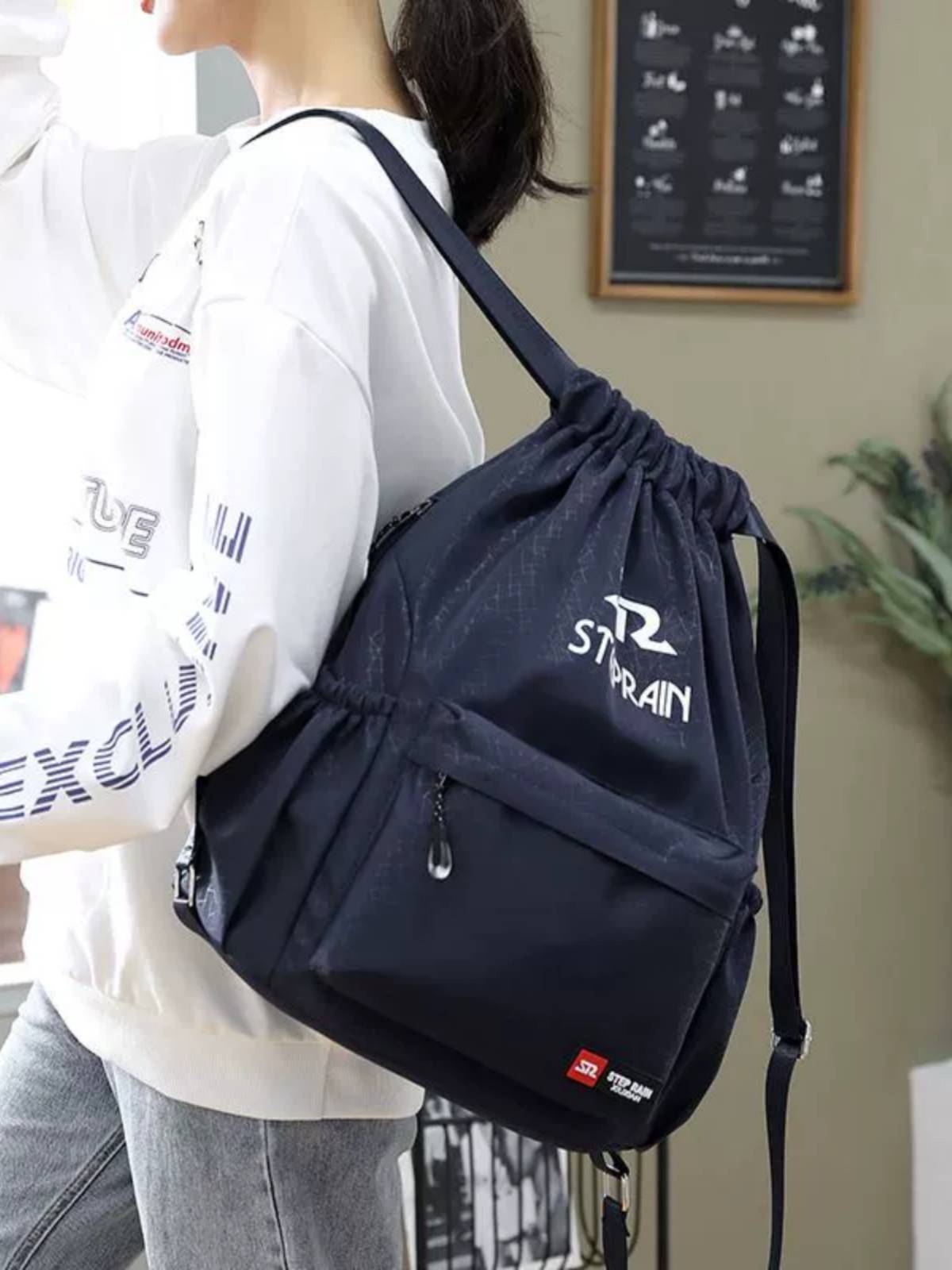 Large -capacity Men and Women Travel Sports Packing Pack Fitness Pack Training Backpack Pocket Pocket Package Basket Basket Basket