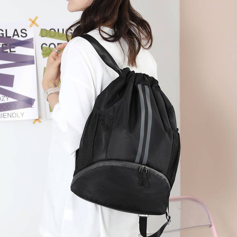 Basketball belt basketball bag football bag dry wet wet wet wet wet waterproof waterproof bag pumping backbone sports fitness bag men