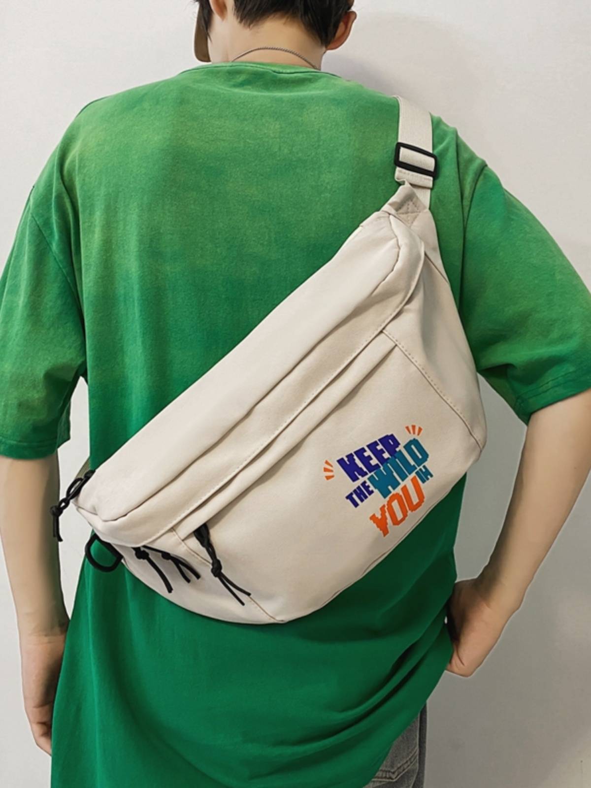 Cross -body bag men's Korean version of hip -hop street trendy chest bag sports multi -functional trend brand large -capacity student shoulder bag