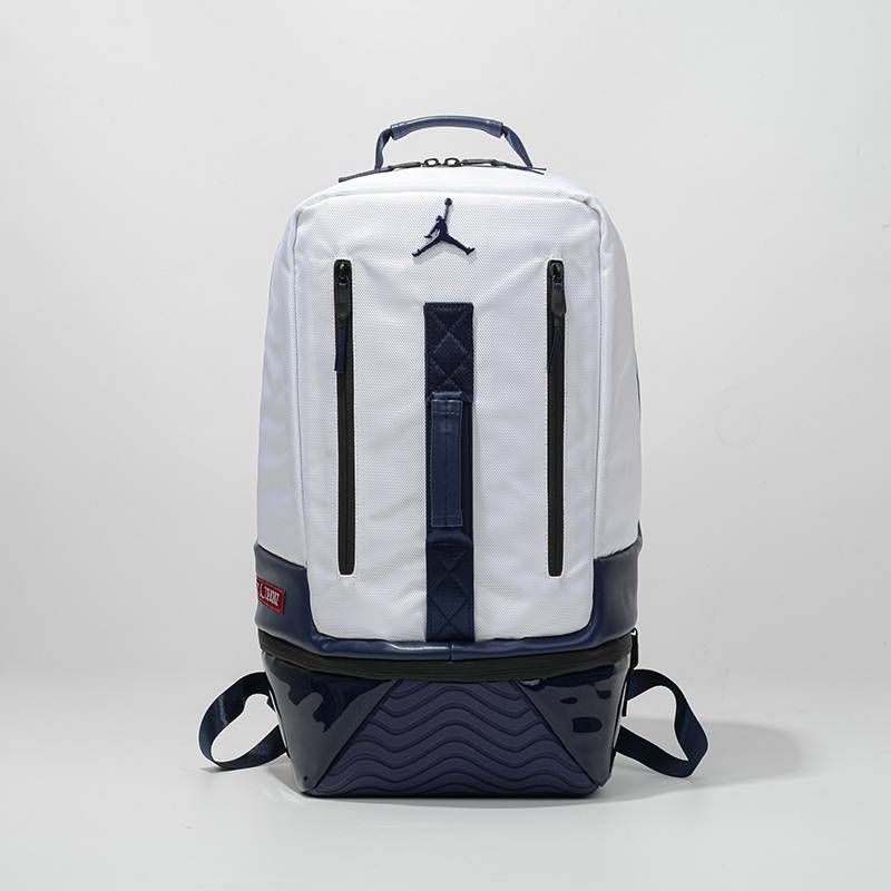 The new Jordan shoulder bag men's and women's junior high school student schoolbags large -capacity basketball outdoor travel bag AJ11 backpack