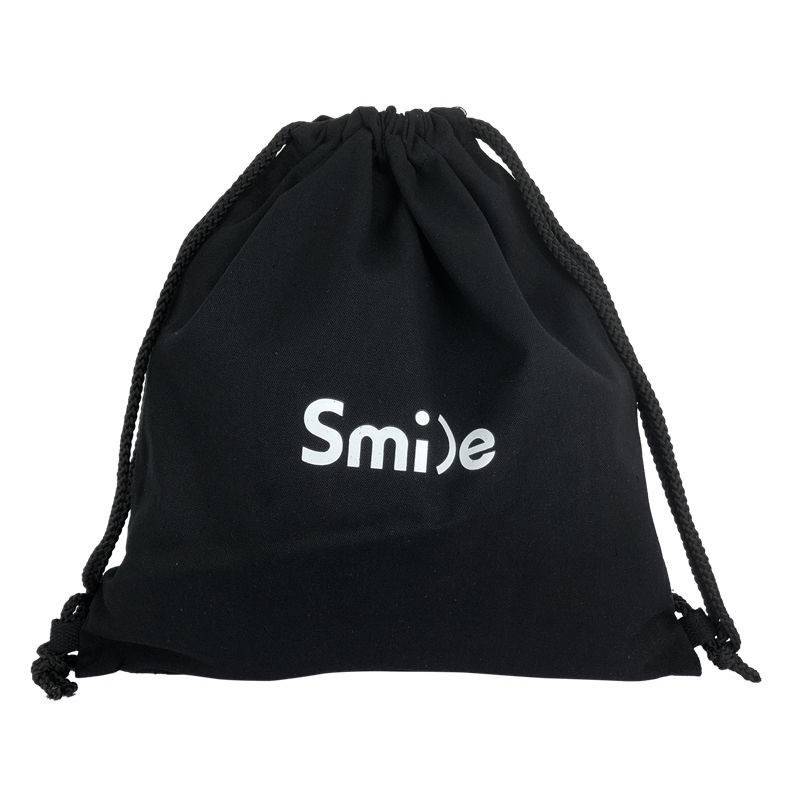 BLACK SMILE ENGLISH IS A REGULAR A4 BOOK