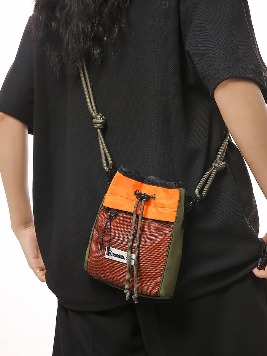INS tide brand small shoulder bag men's functional fitting bag messenger bag boys student trend sports shoulder shoulder small backpack