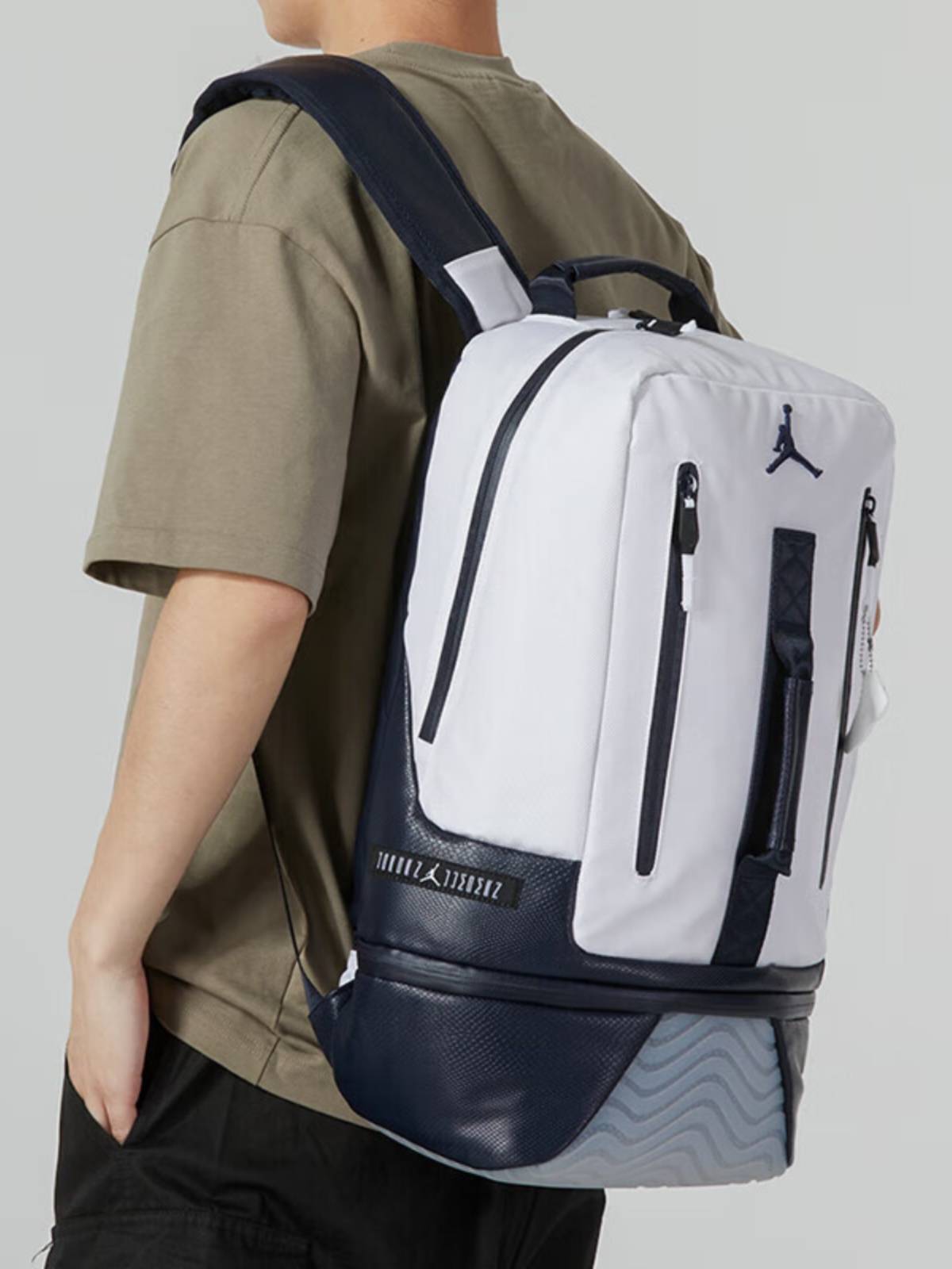 Jordan genuine training sports package Nike large capacity pi bag AJ11 basketball backpack travel bag casual bag