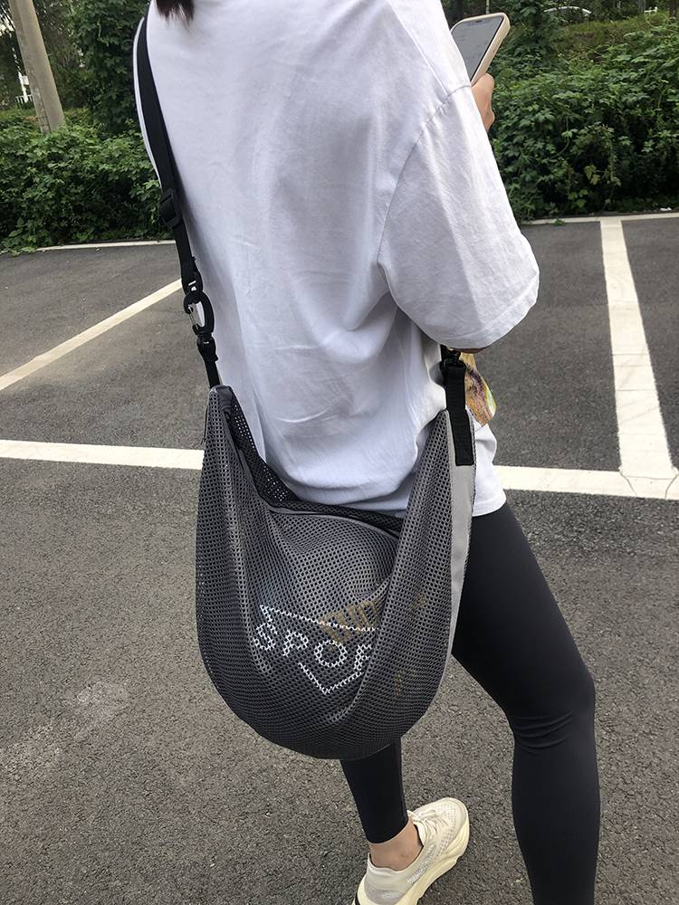 Basketball bag collection bag children's training backpack, shoulder messenger multi -function basketball net bag student volleyball football bag