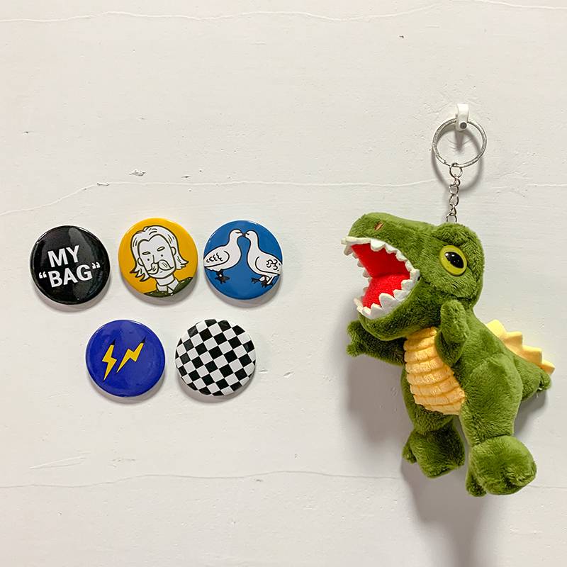 +LH5 BADGE