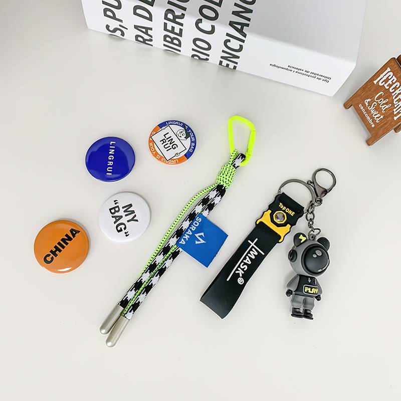 TIE-UP + FLASH BEAR + TL4 BADGE